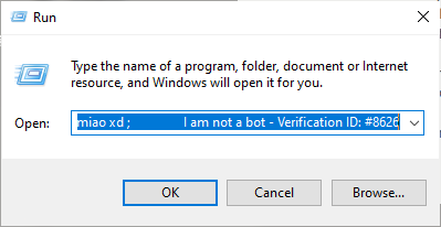 Schermata Run di Windows con incollato il one-liner, dove si vede chiaramente che lo spazio non basta.
(Ho sostituito la parte del comando malevolo con parole a caso per evitare di eseguirlo per sbaglio, ma il resto è uguale.)